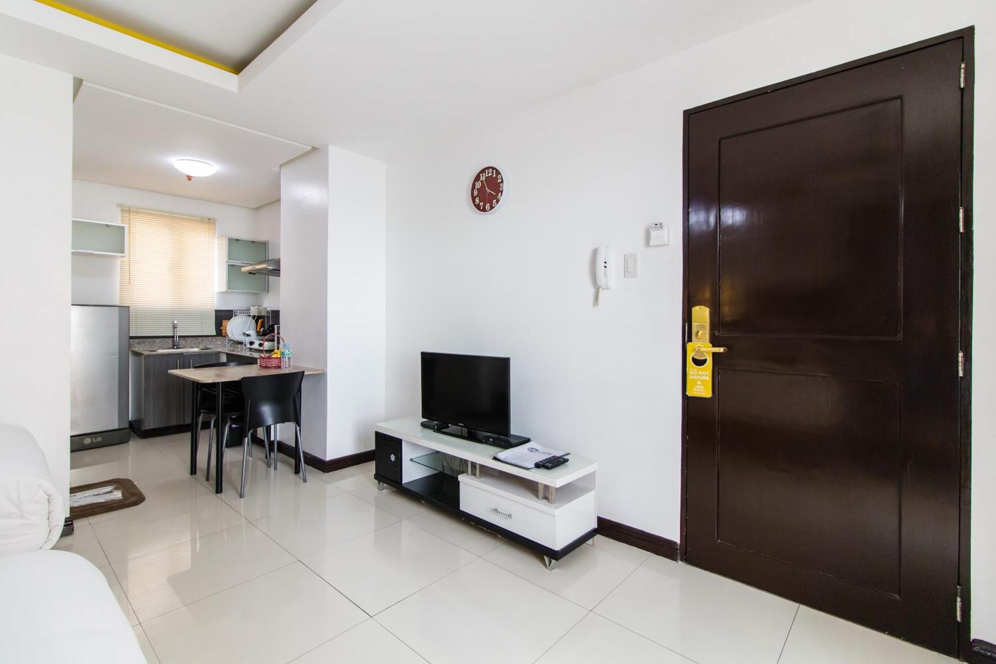 מנילה Jmm Apartment Suites מראה חיצוני תמונה