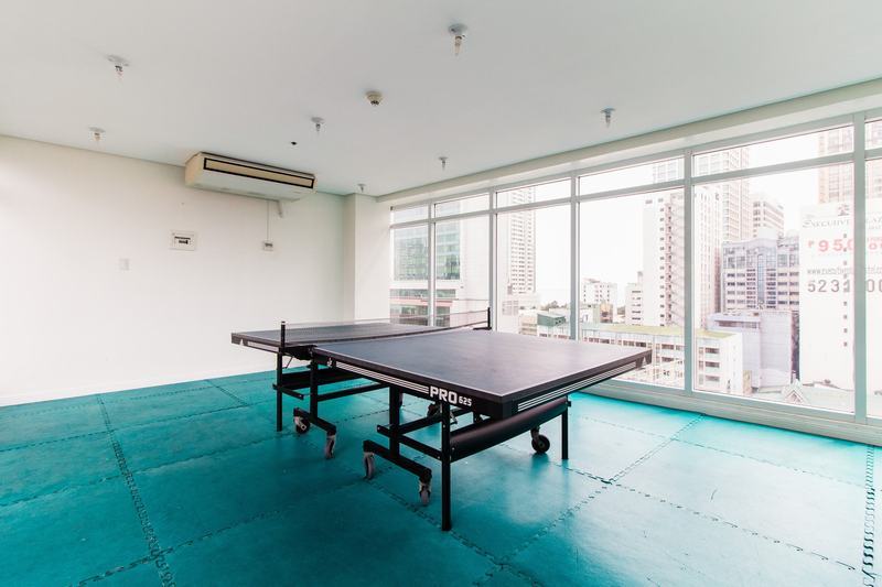 מנילה Jmm Apartment Suites מראה חיצוני תמונה