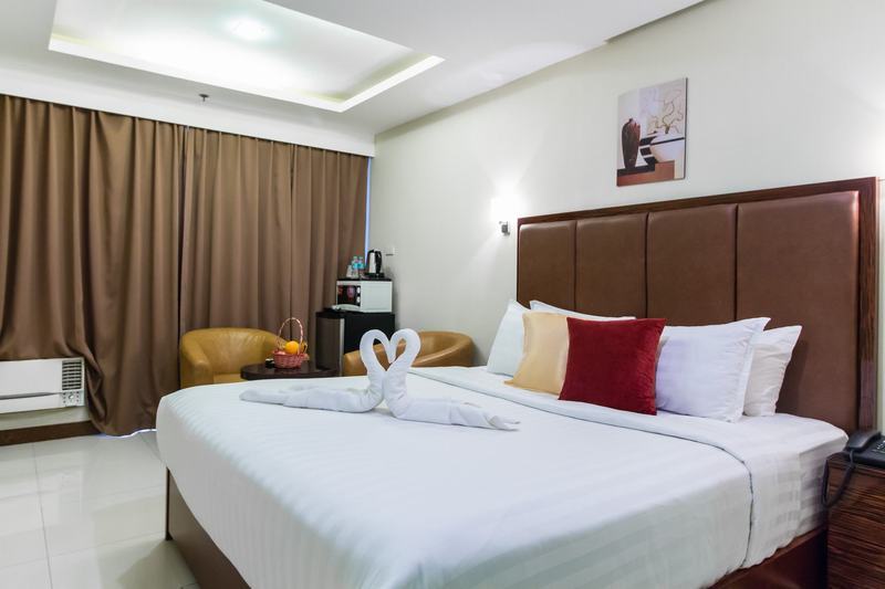 מנילה Jmm Apartment Suites מראה חיצוני תמונה
