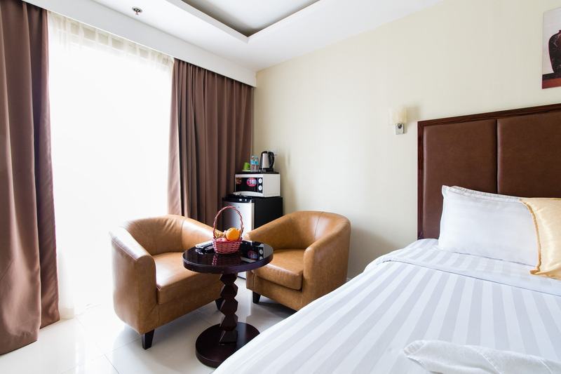 מנילה Jmm Apartment Suites מראה חיצוני תמונה